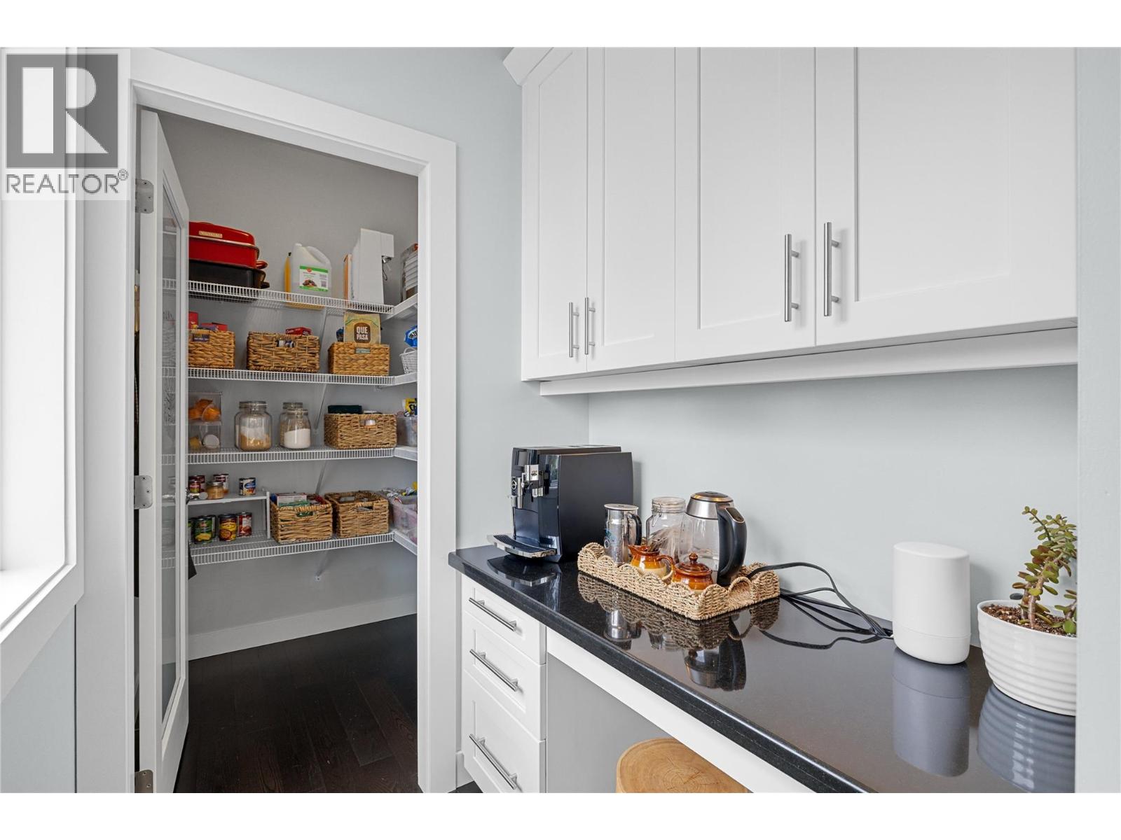 404 Quilchena Crescent, Kelowna