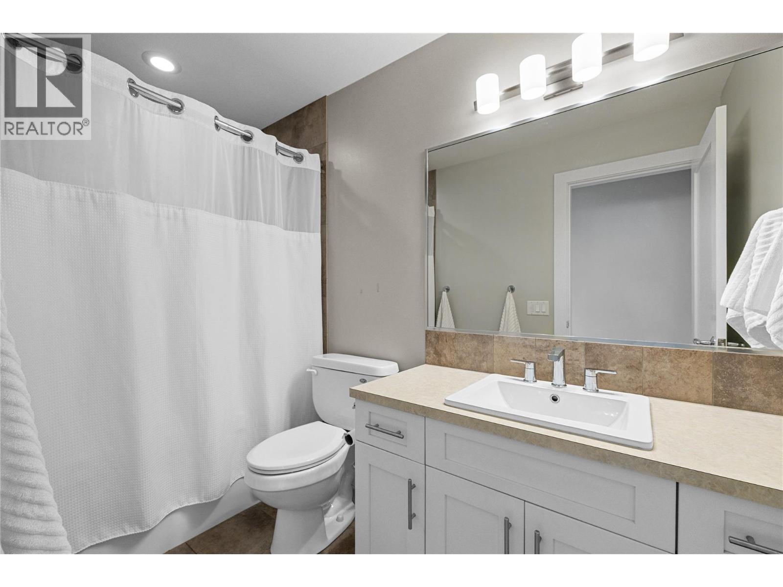 404 Quilchena Crescent, Kelowna