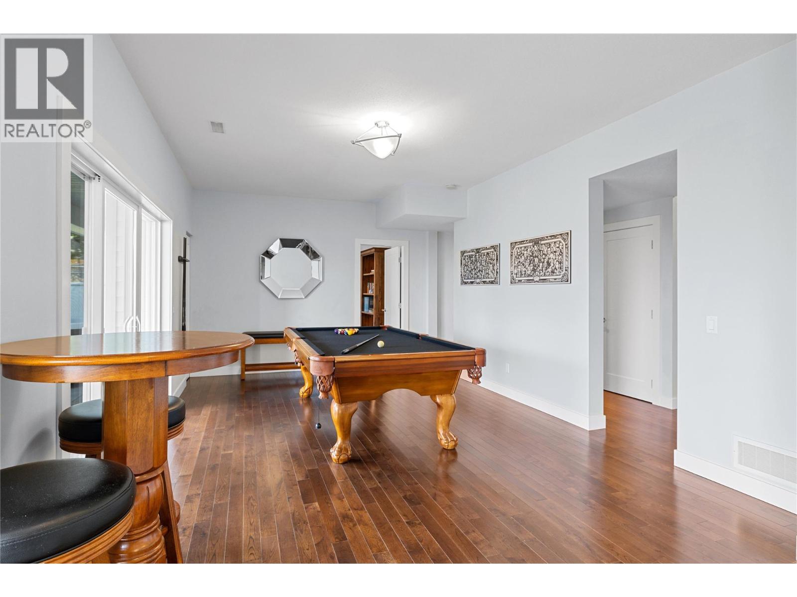 404 Quilchena Crescent, Kelowna