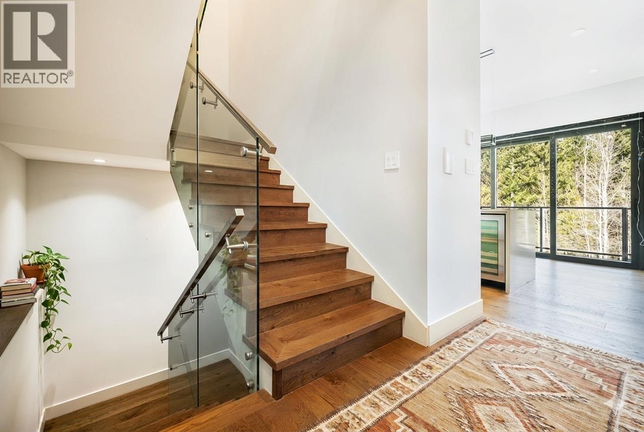 21 1350 CLOUDBURST DRIVE, Whistler