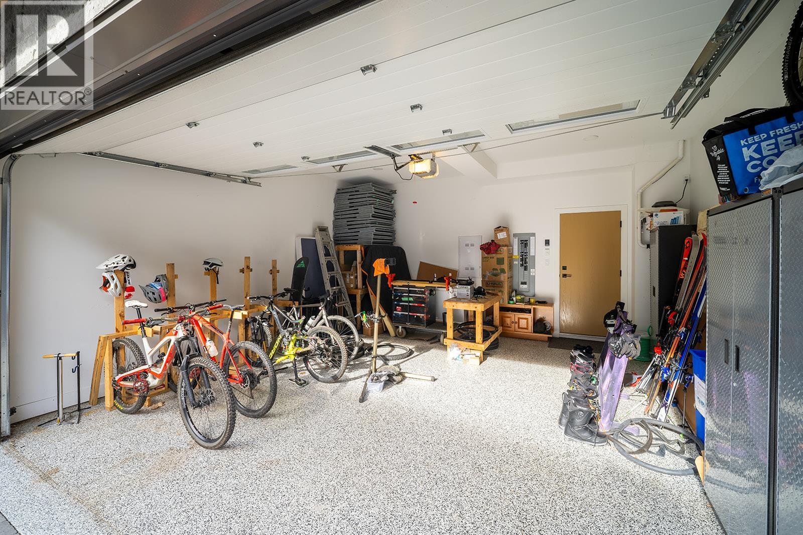 21 1350 CLOUDBURST DRIVE, Whistler