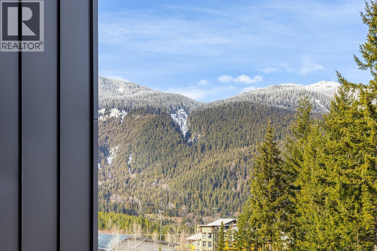 21 1350 CLOUDBURST DRIVE, Whistler