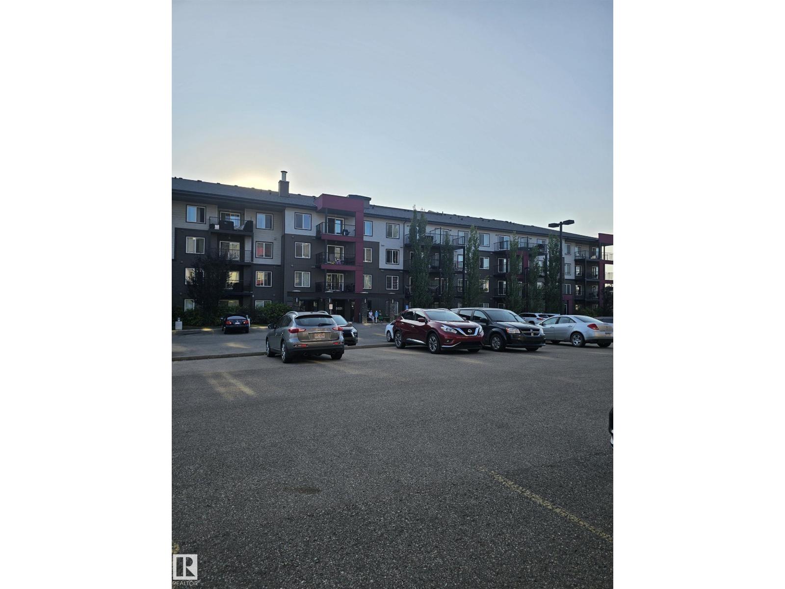 #413 5521 7 AV SW - 1