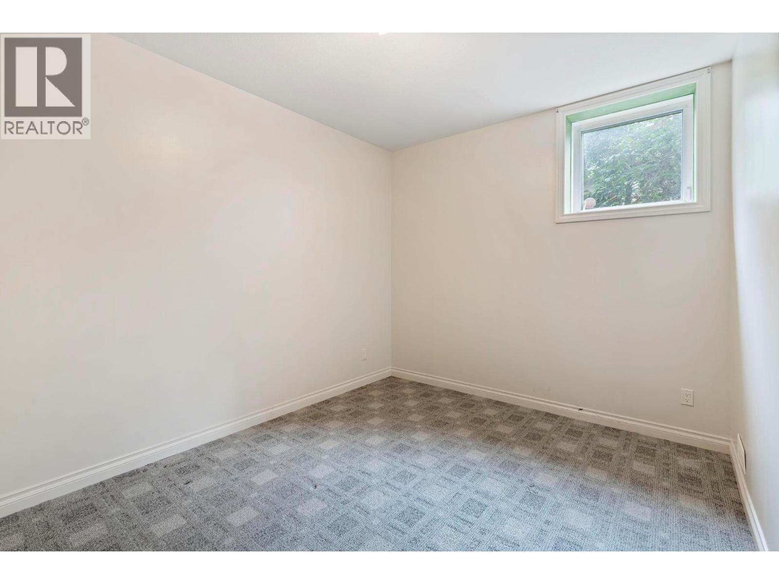  1569 Gregory Road, West Kelowna