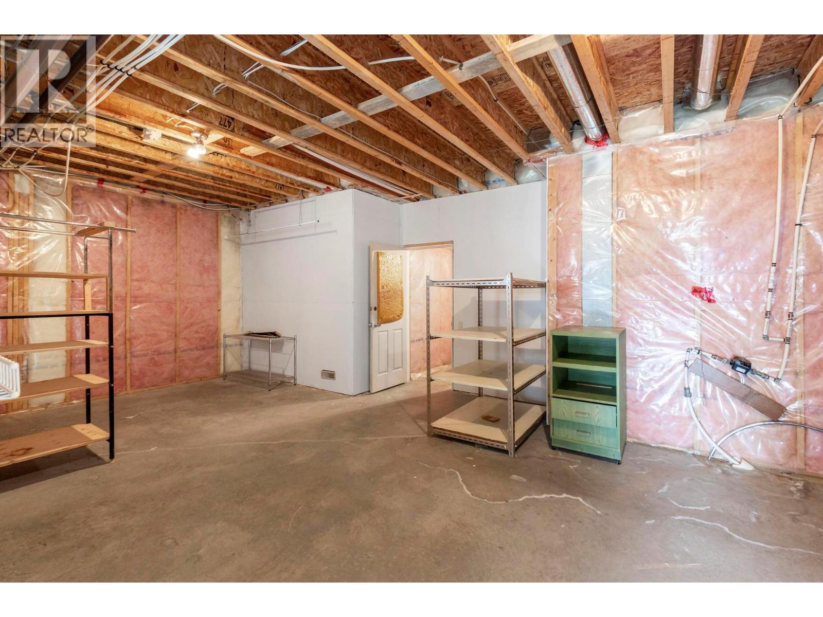  1569 Gregory Road, West Kelowna