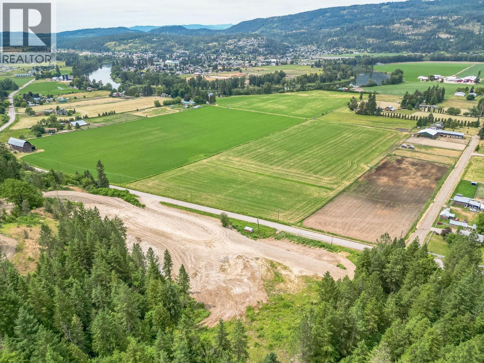 229 Enderby Grindrod Road, Enderby