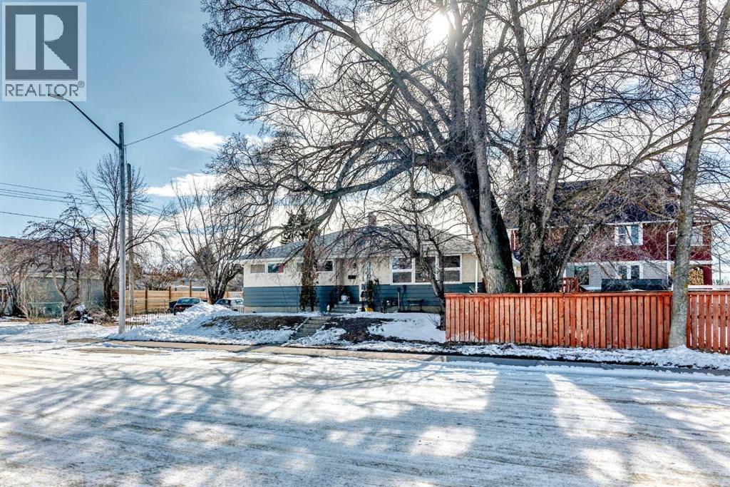 4939 45 Street, Innisfail