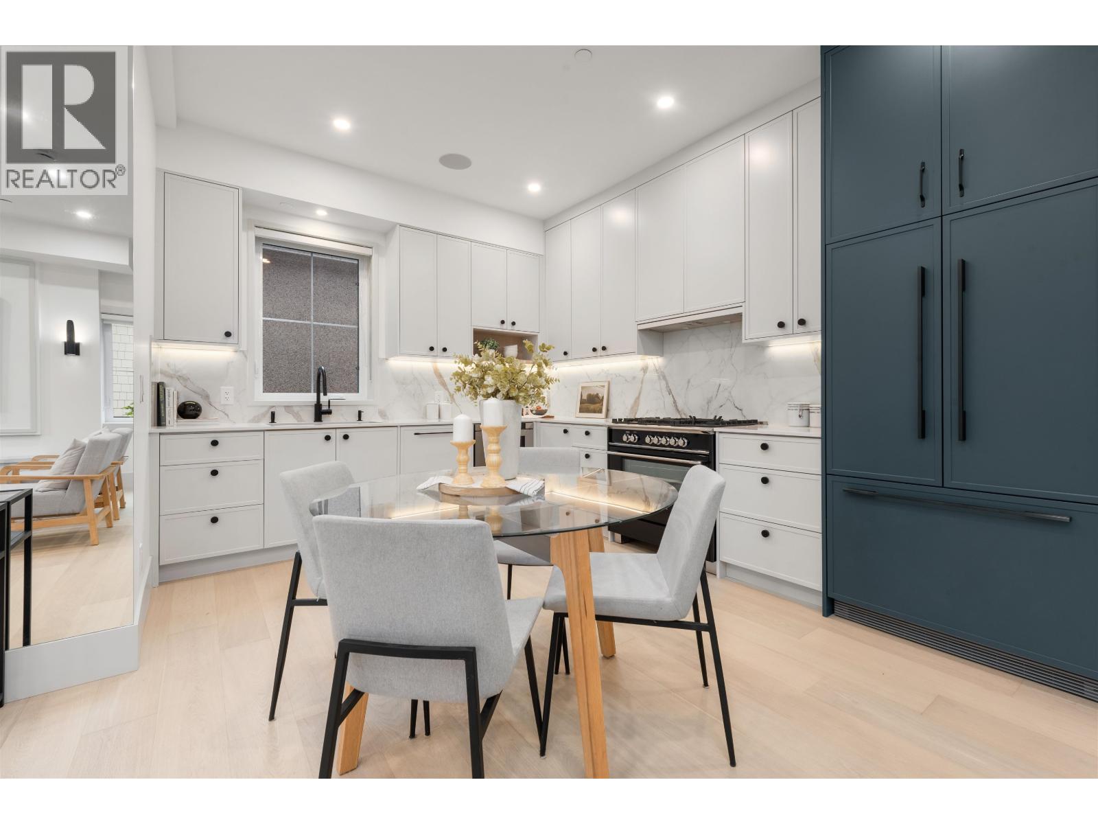 1 365 E 33RD AVENUE, Vancouver