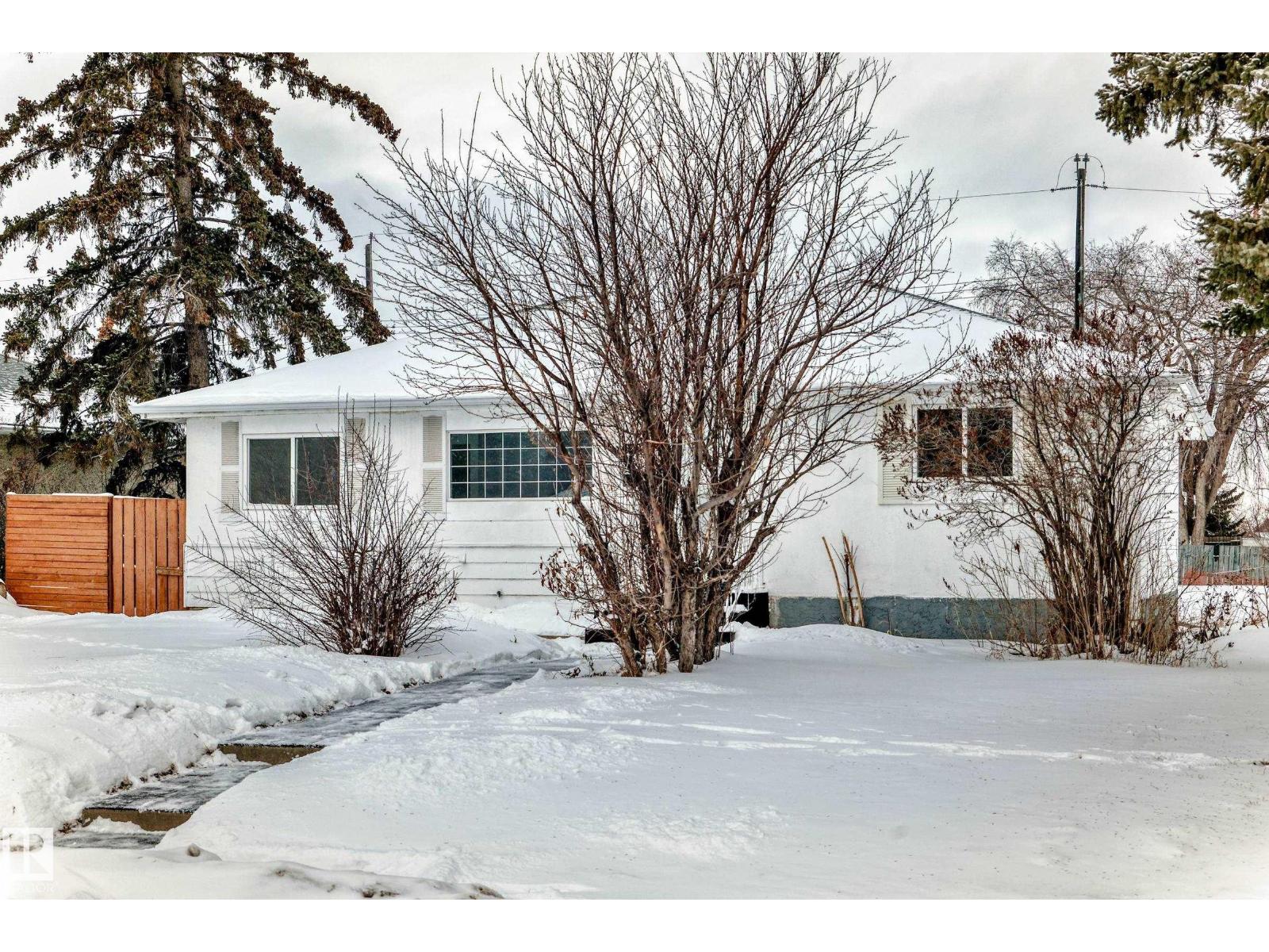 13904 135 AV NW, Edmonton