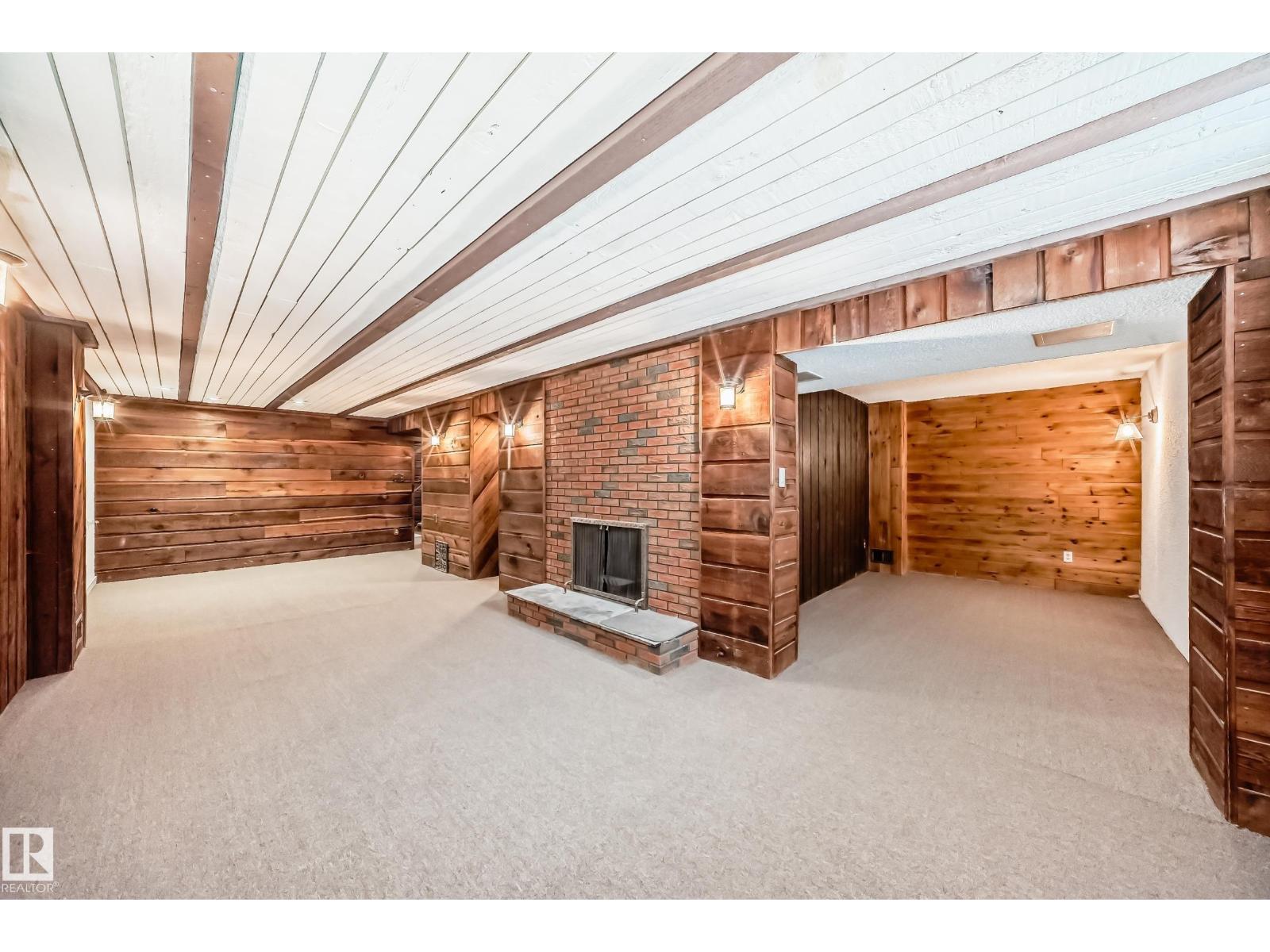 13904 135 AV NW, Edmonton