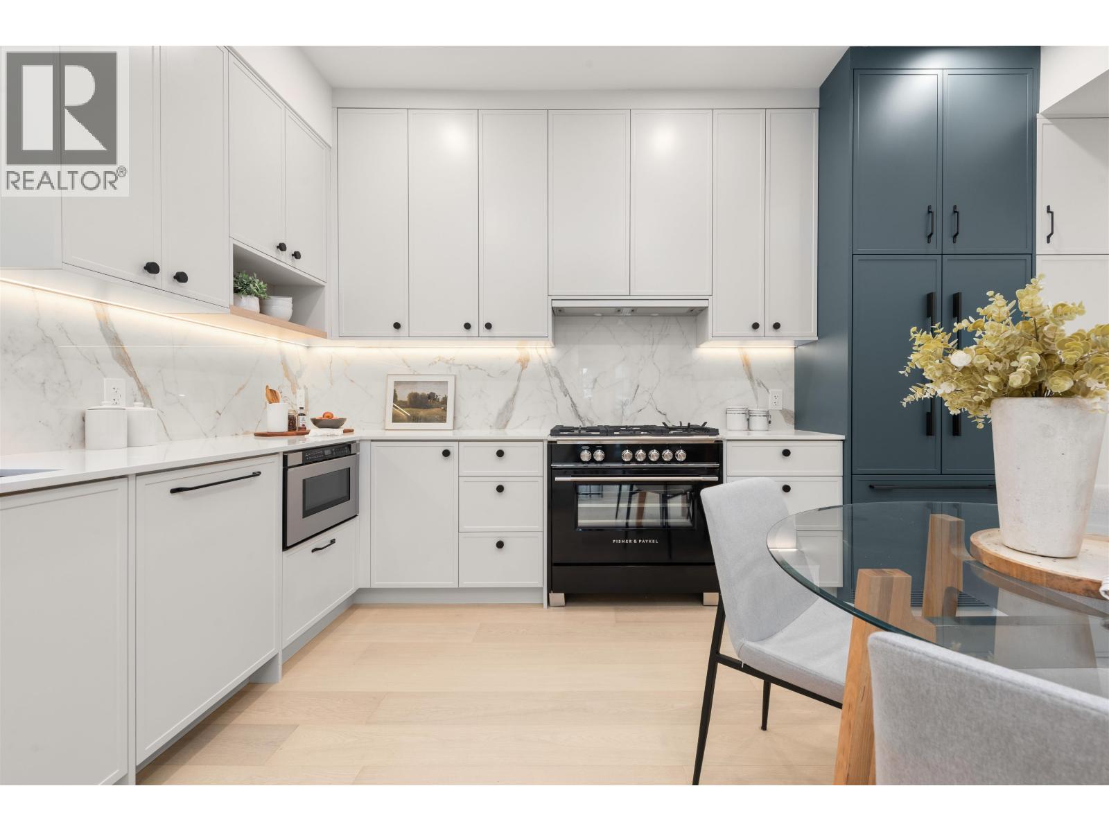 1 365 E 33RD AVENUE, Vancouver