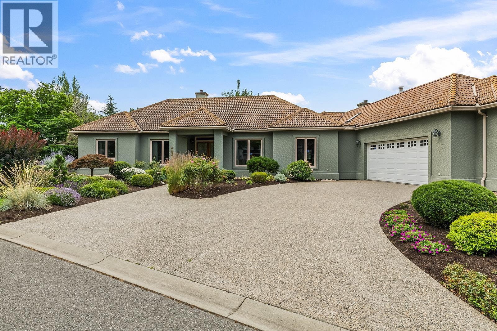  463 Carona Crescent, Kelowna