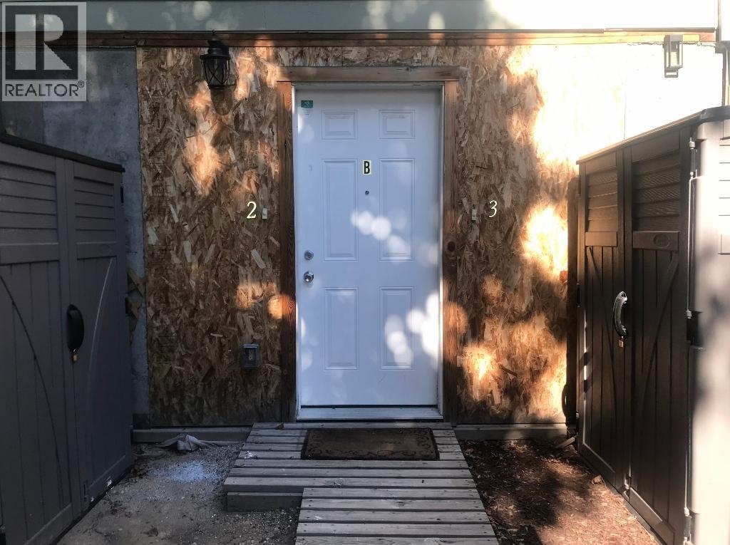  7357 10TH Street, Grand Forks