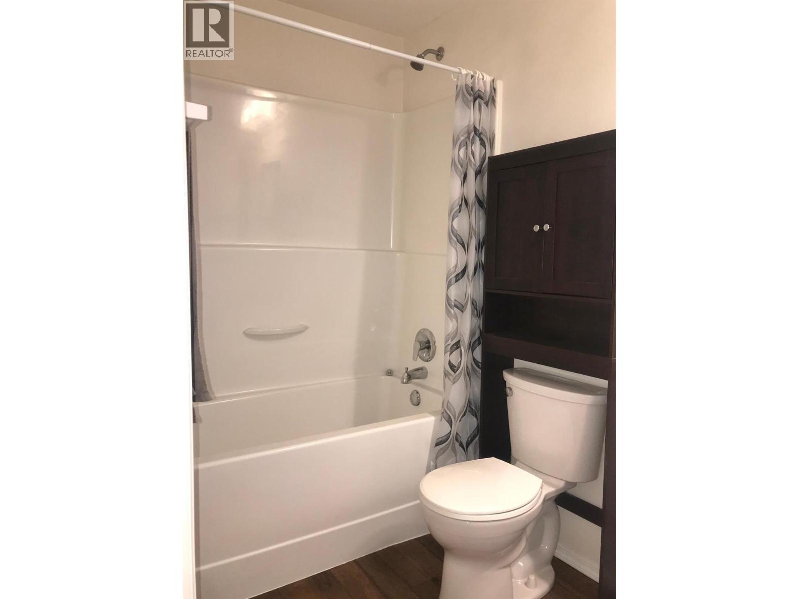  7357 10TH Street, Grand Forks