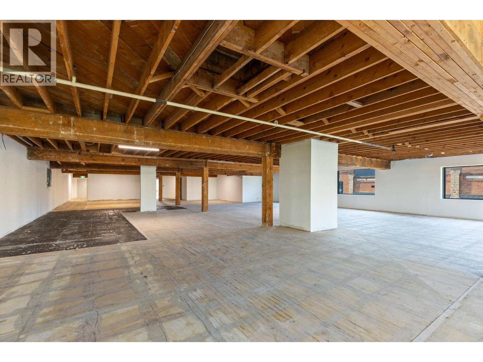 202 1517 Water Street, Kelowna