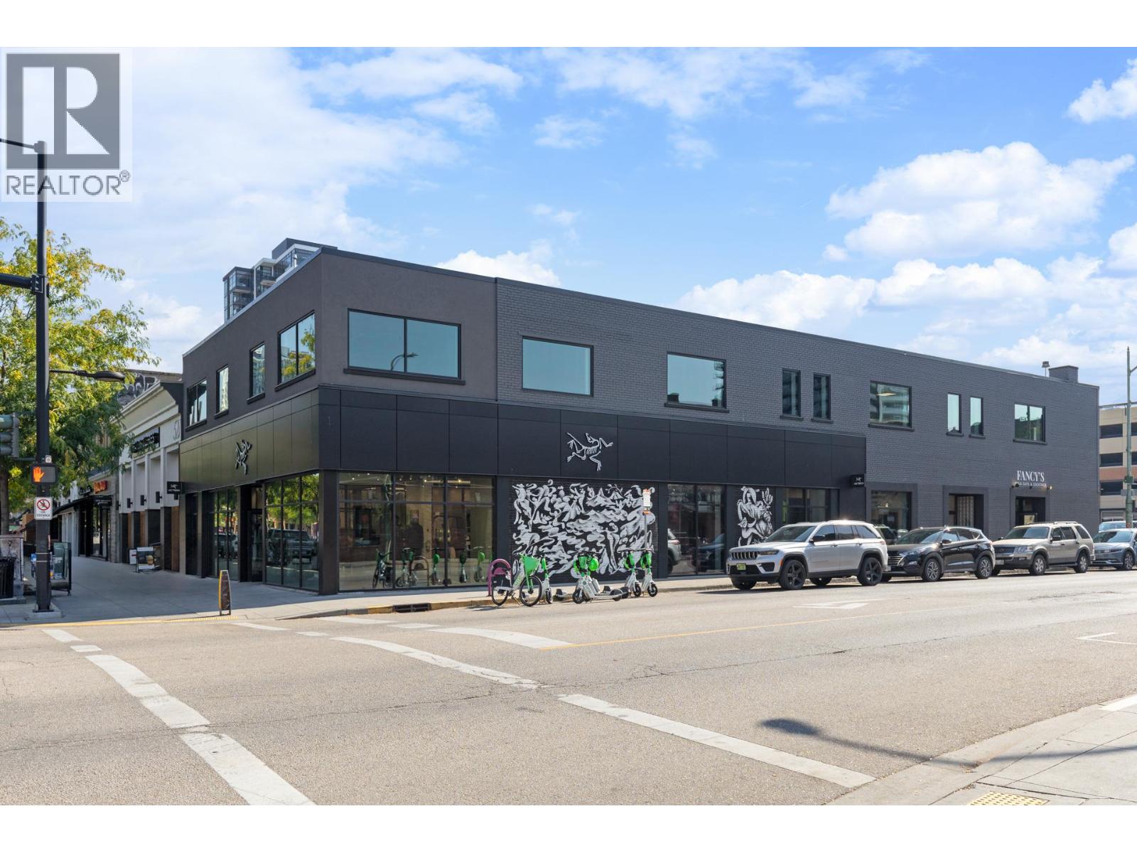 202 1517 Water Street, Kelowna