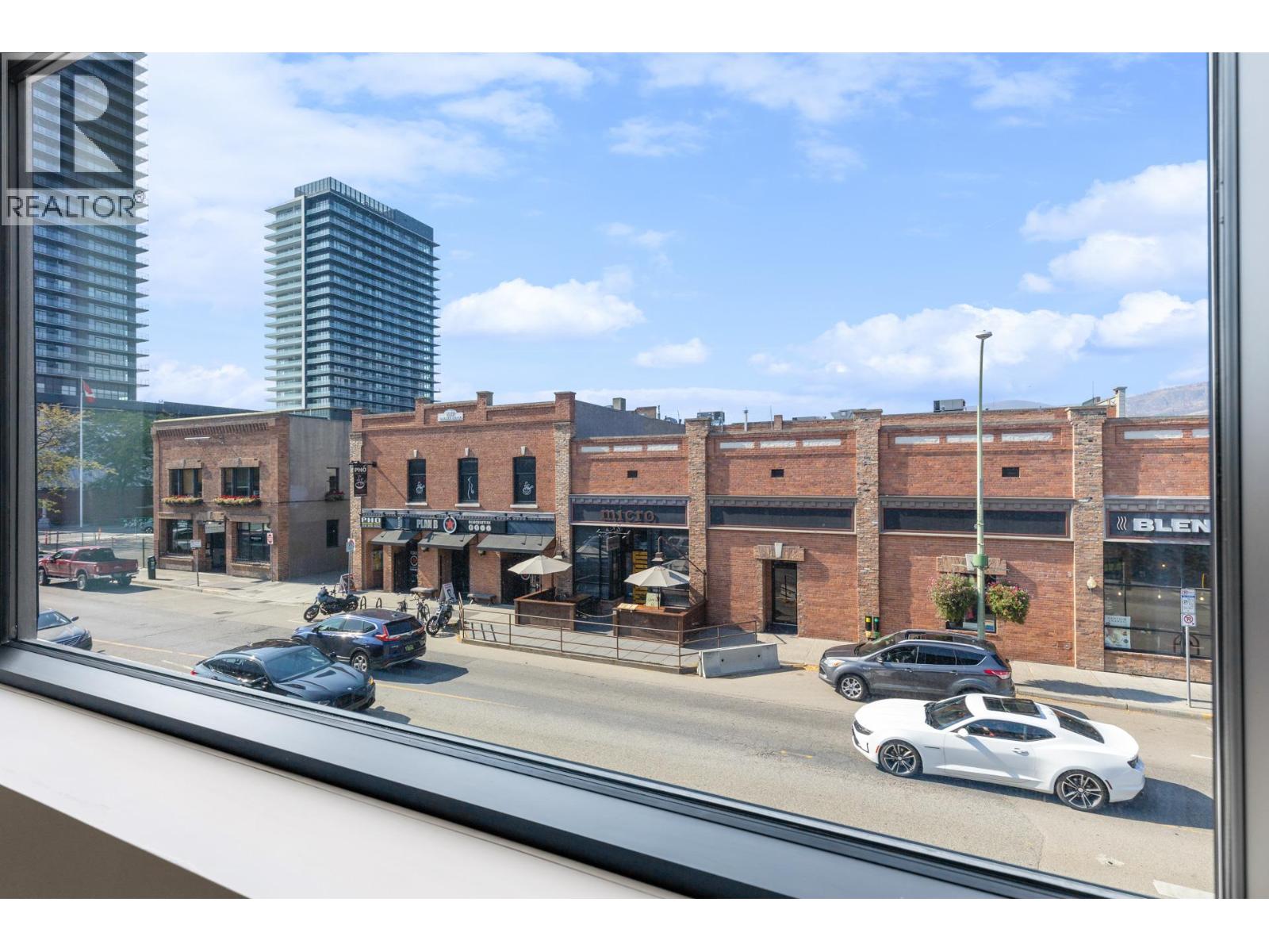 201 1517 Water Street, Kelowna