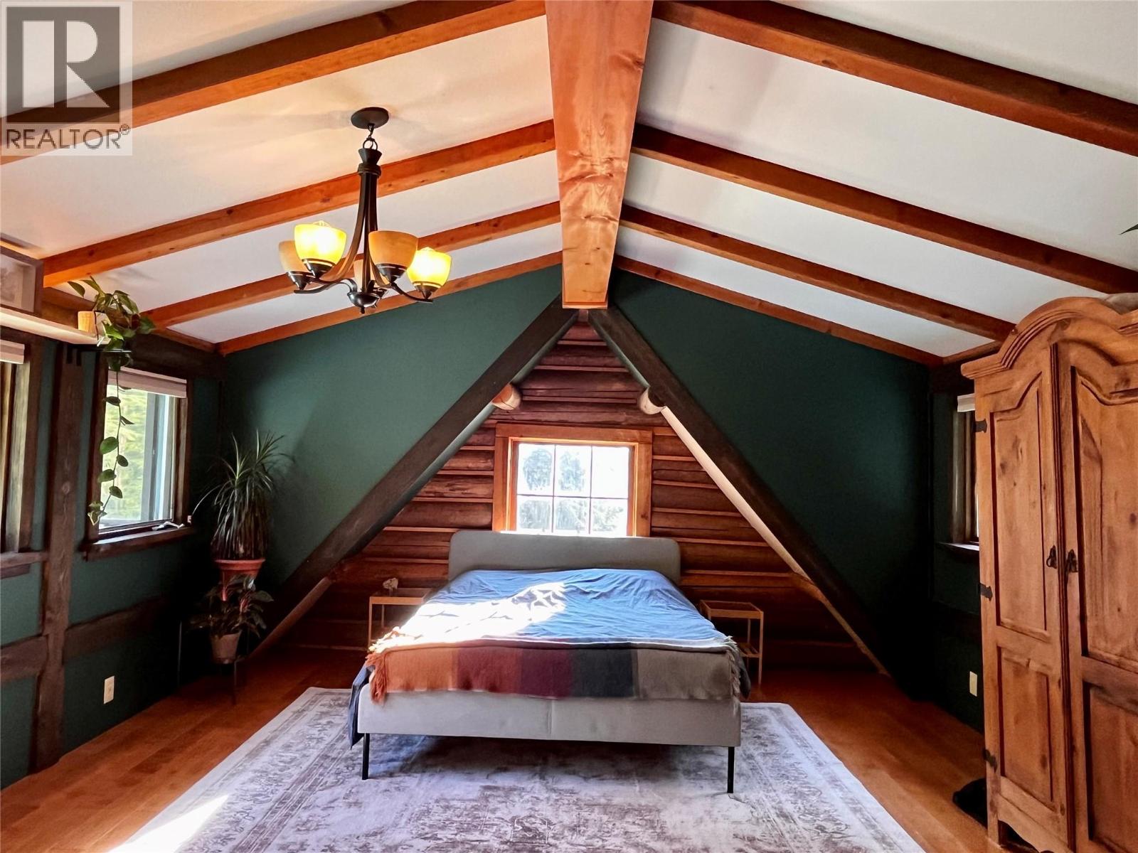 785 Beech Road, Nakusp