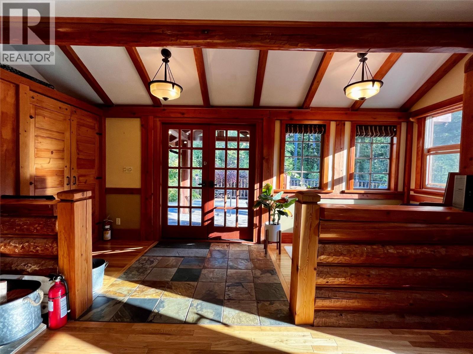 785 Beech Road, Nakusp