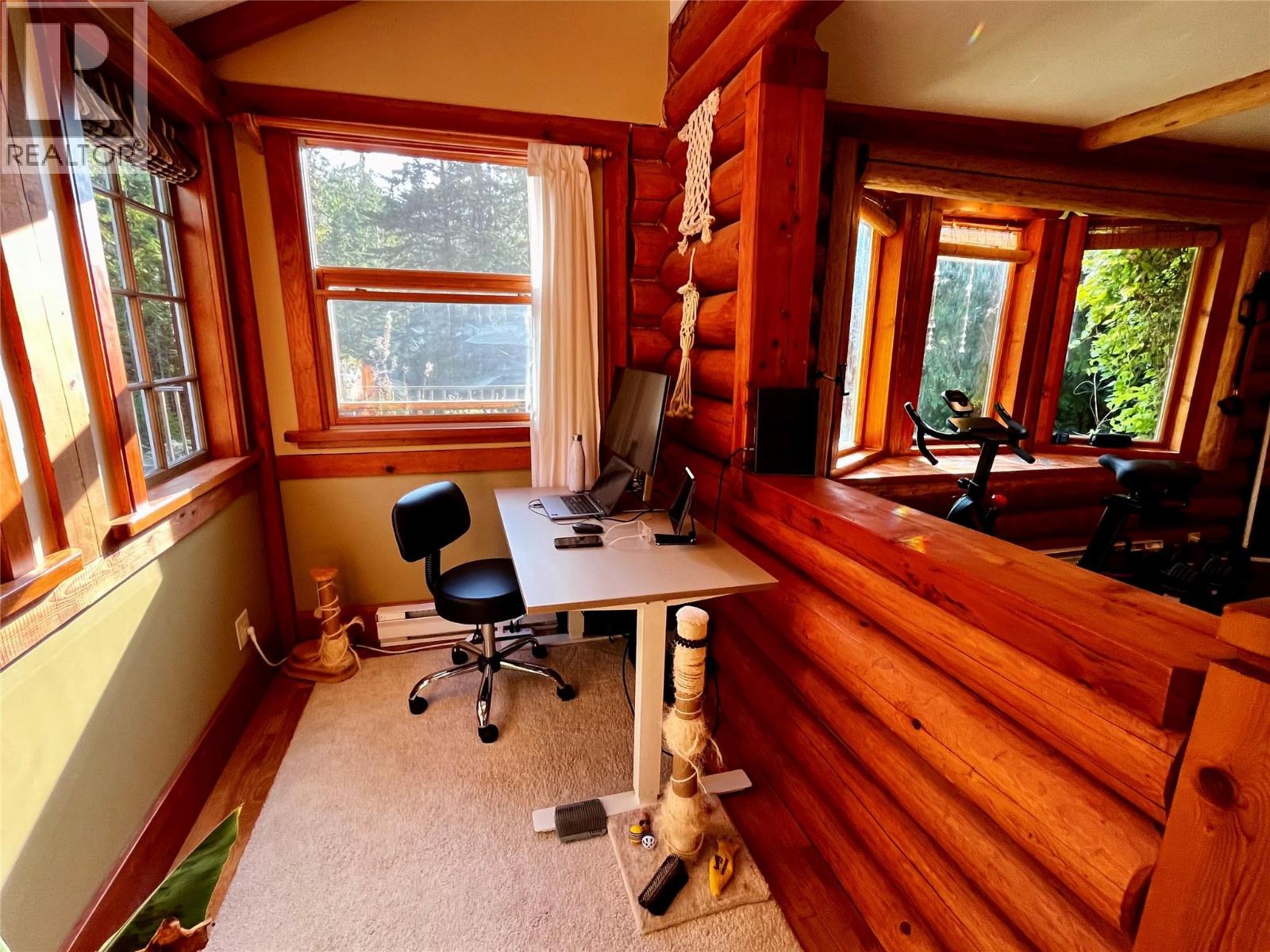 785 Beech Road, Nakusp