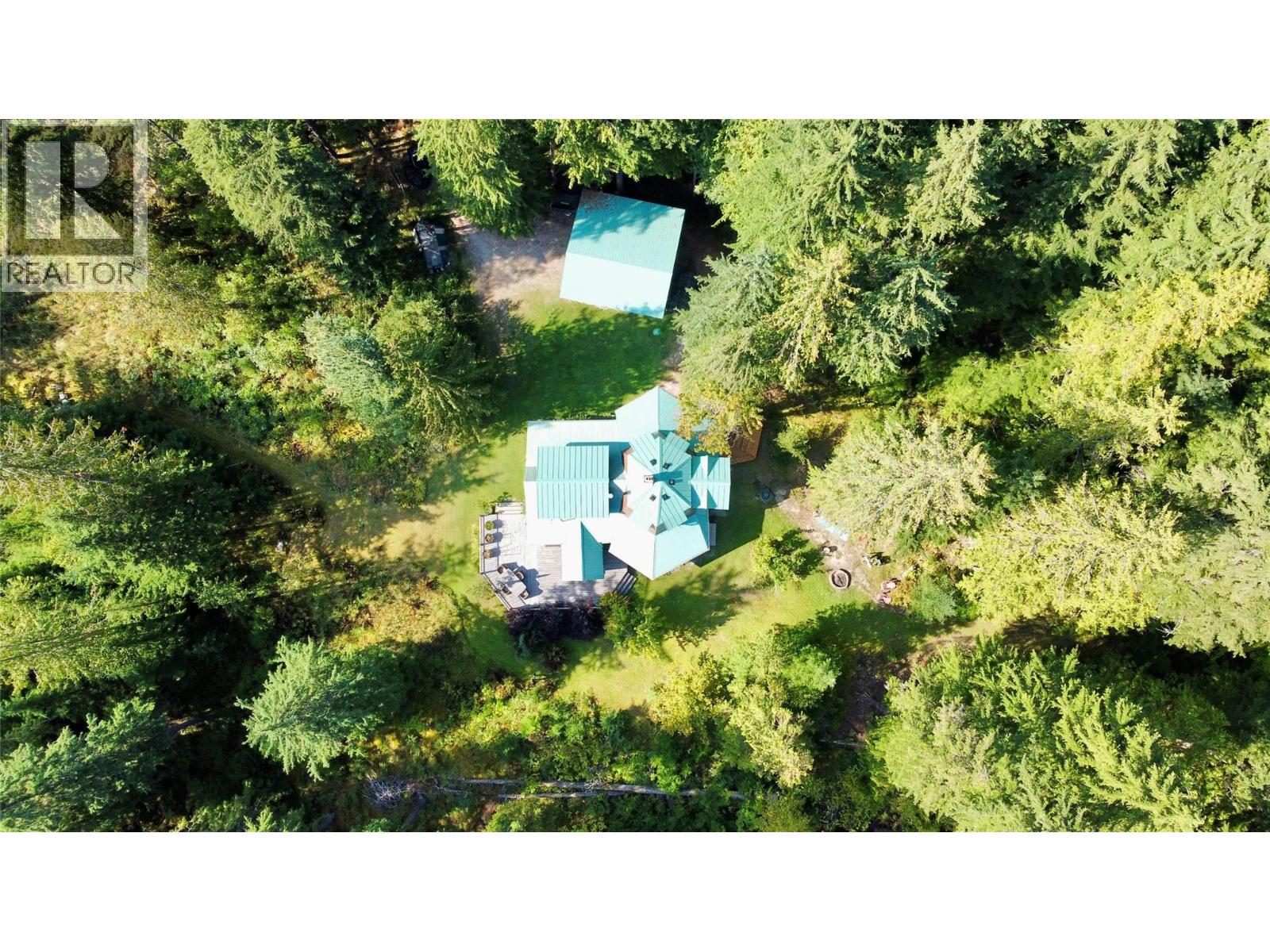 785 Beech Road, Nakusp