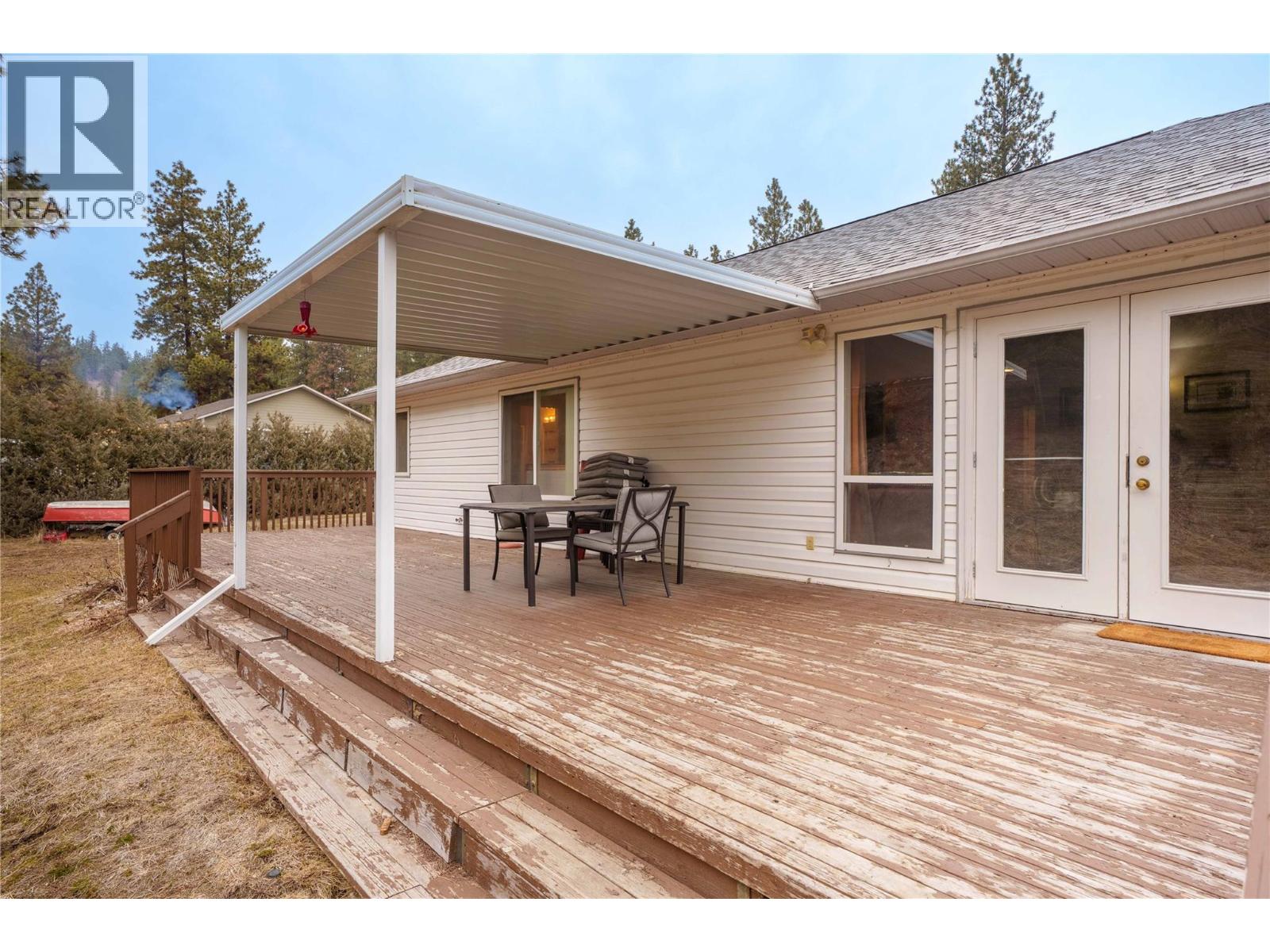 80 Fish Lake Road, Summerland