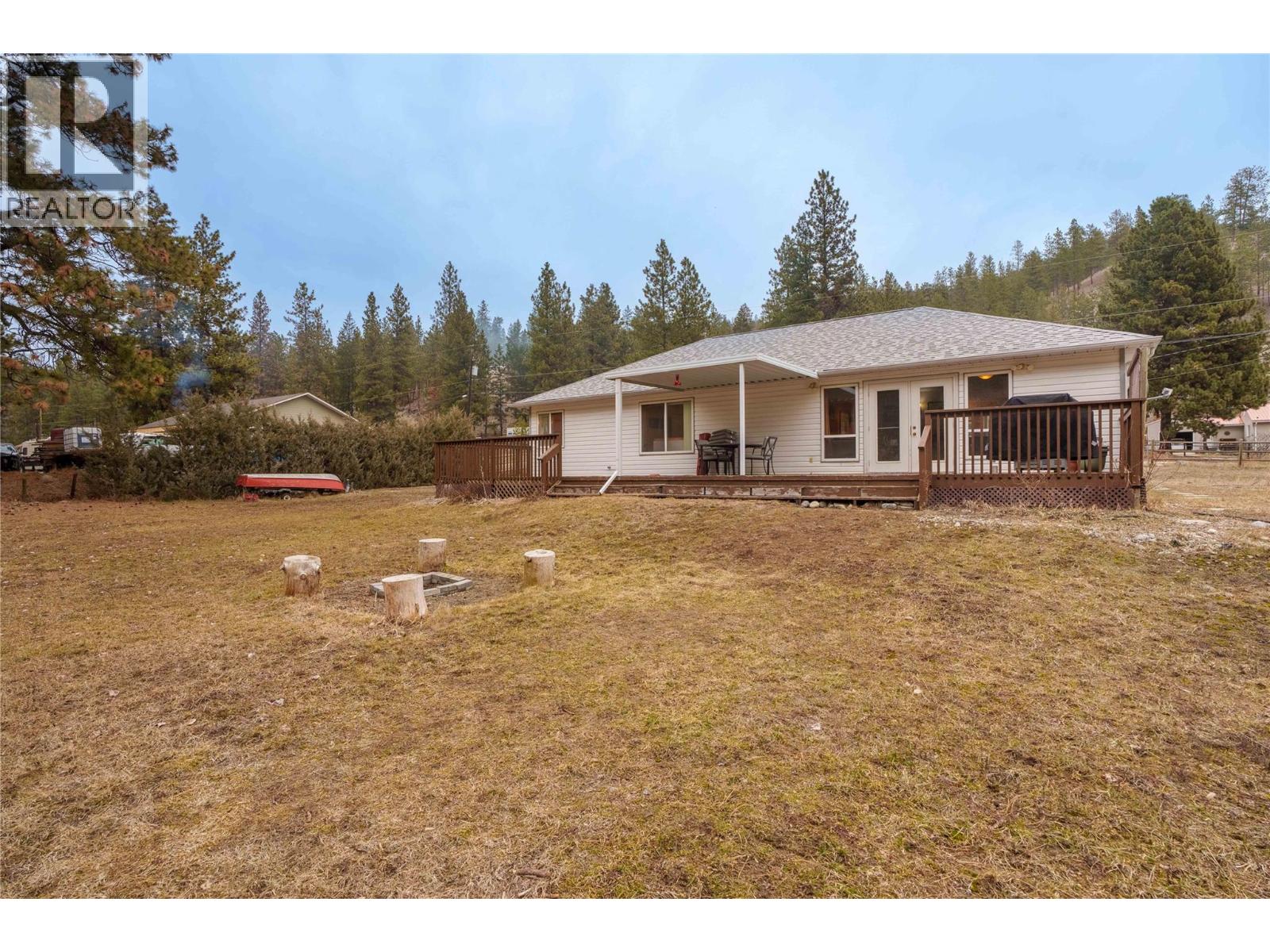 80 Fish Lake Road, Summerland