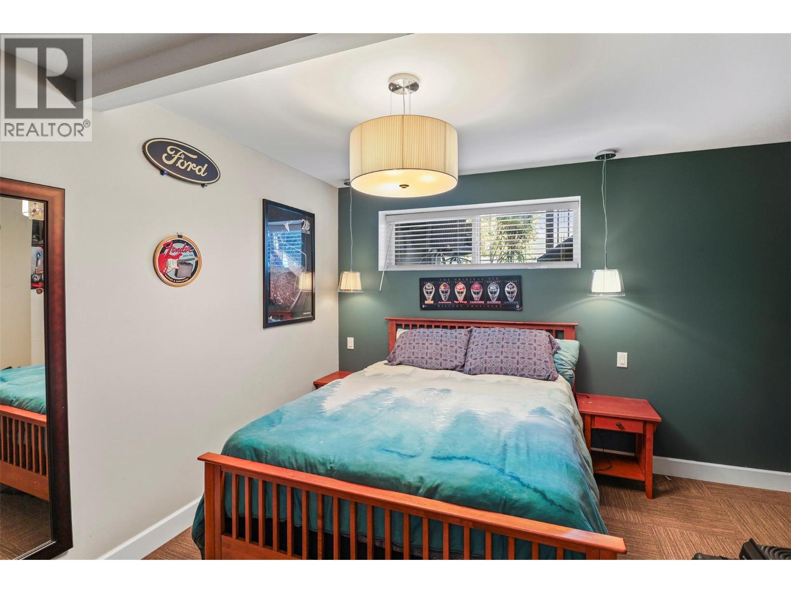  1060 Pleasant Street, Kamloops