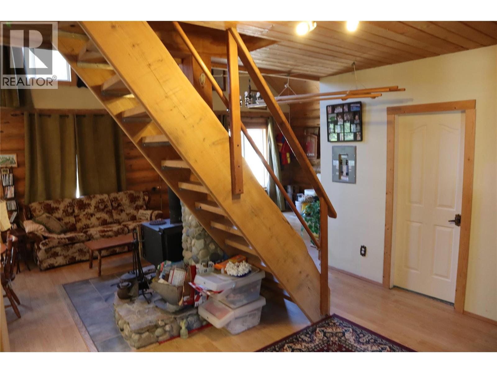 Cabin #20 Hatheume Lake Resort Lot# 5835, Peachland