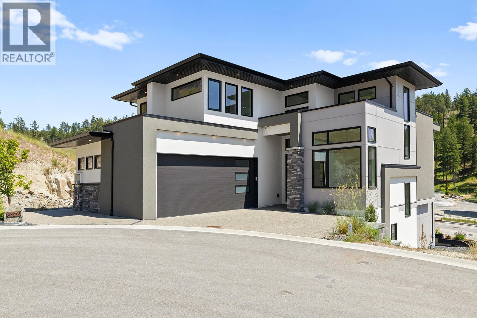 3462 Hilltown Close - 2