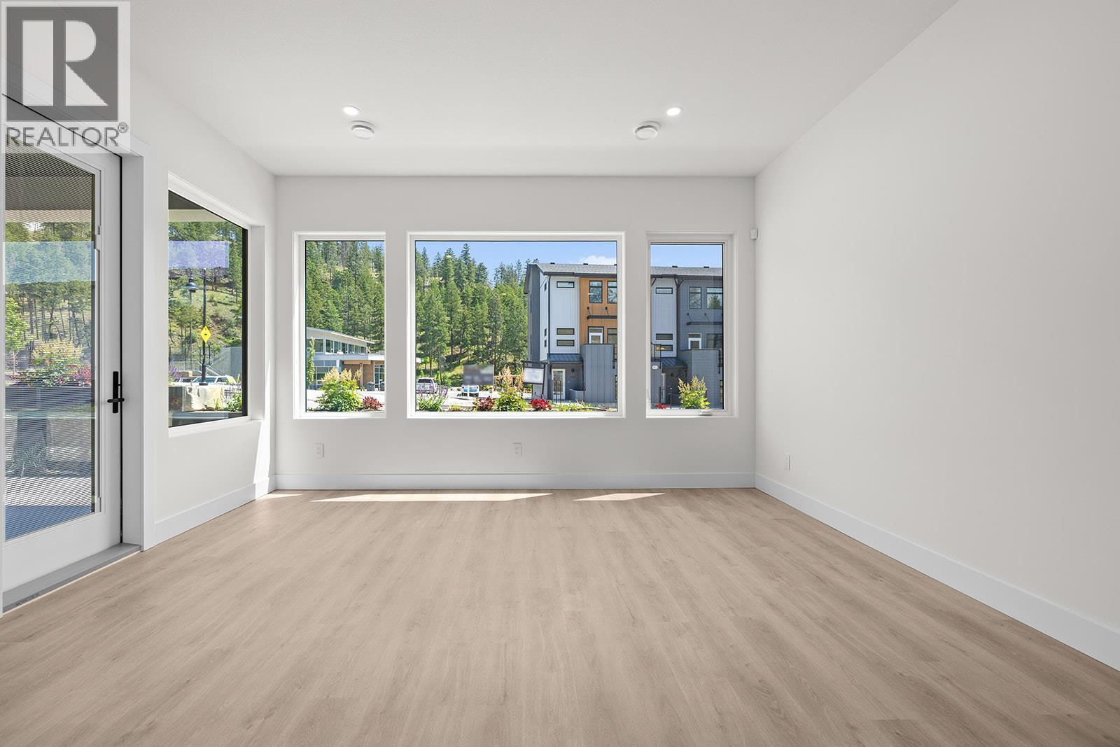 3462 Hilltown Close - 34