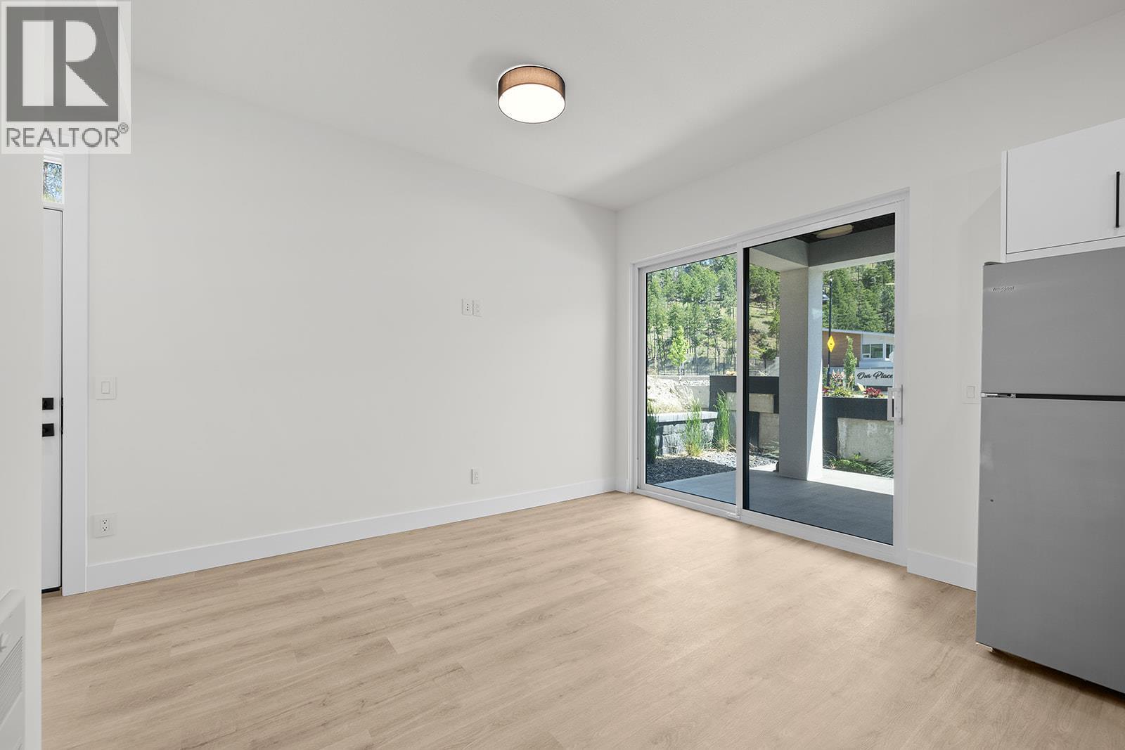 3462 Hilltown Close, Kelowna