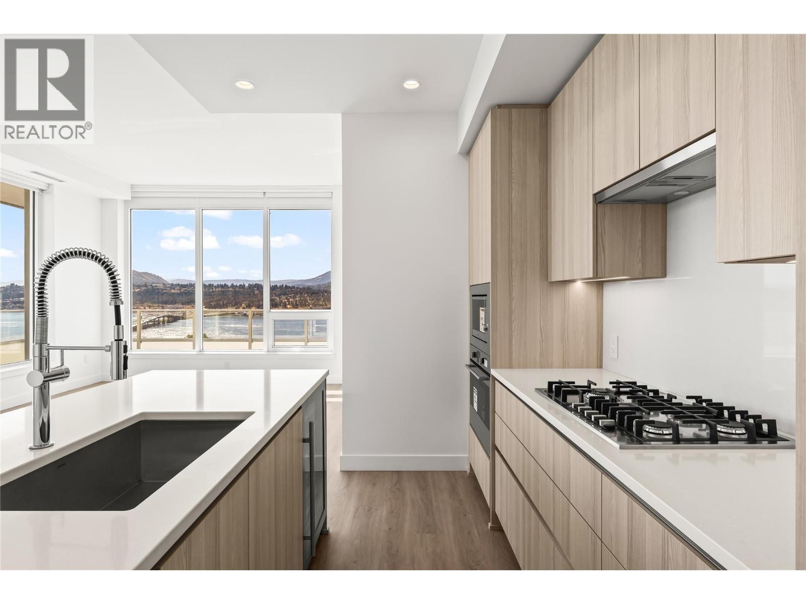 238 Leon Avenue Unit# 2107, Kelowna