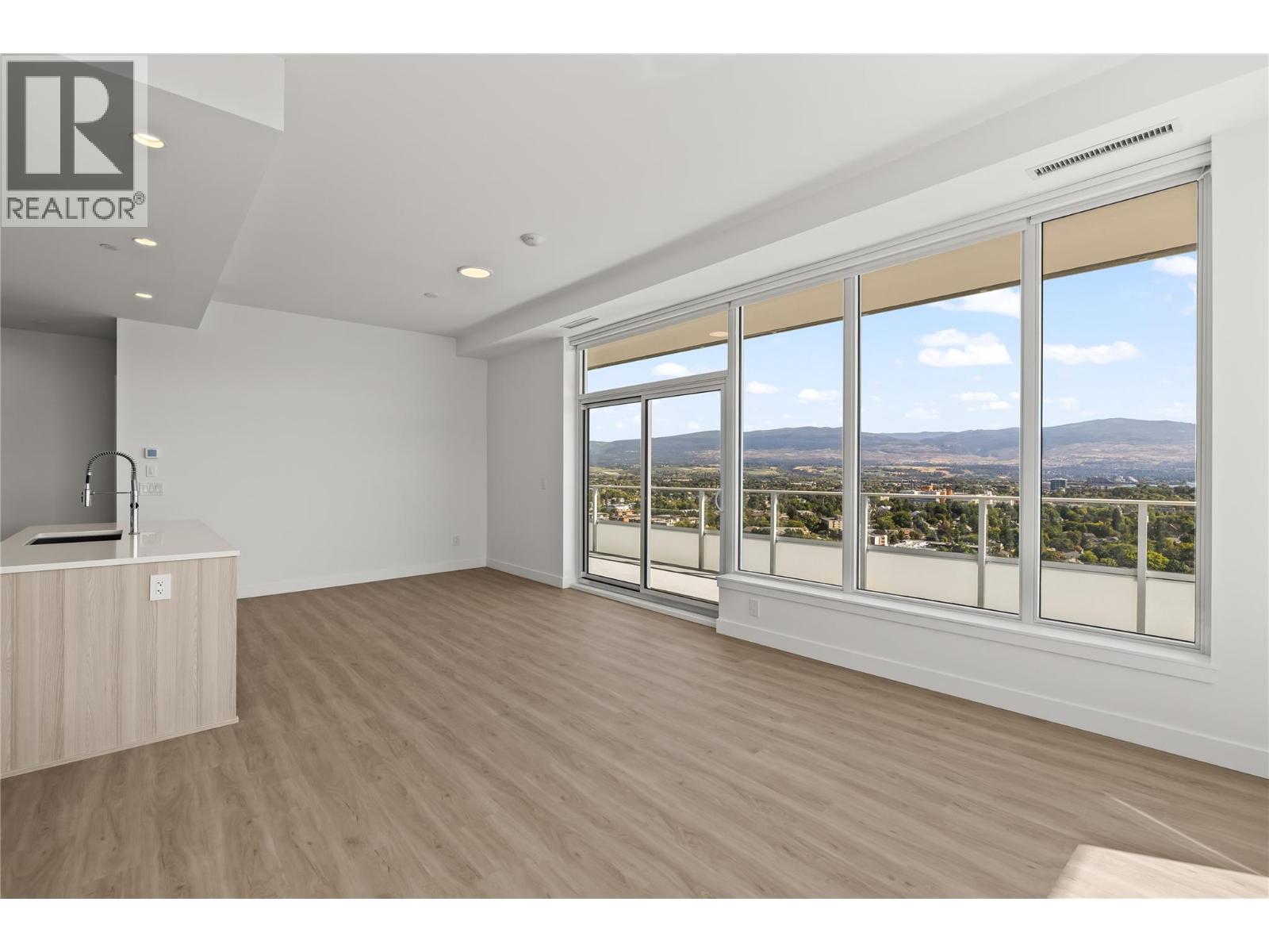 238 Leon Avenue Unit# 2107, Kelowna