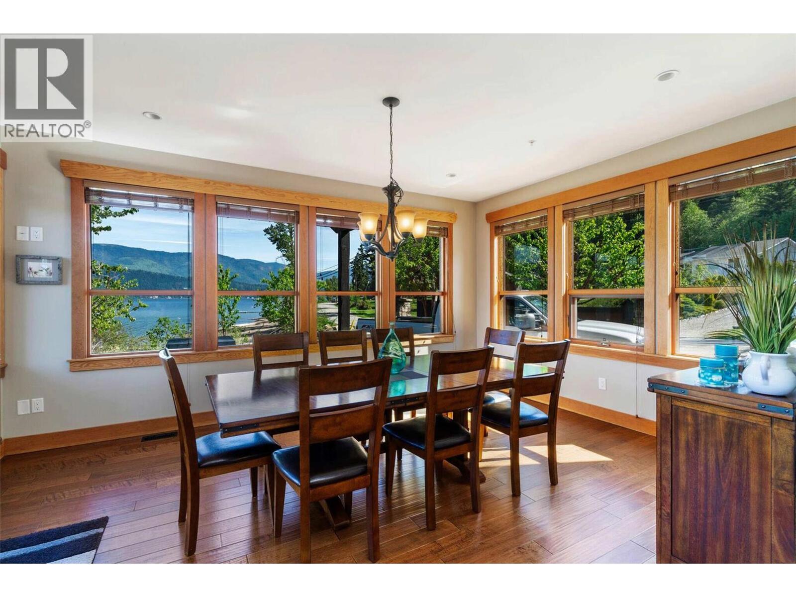 1 2479 Eagle Bay Road, Blind Bay