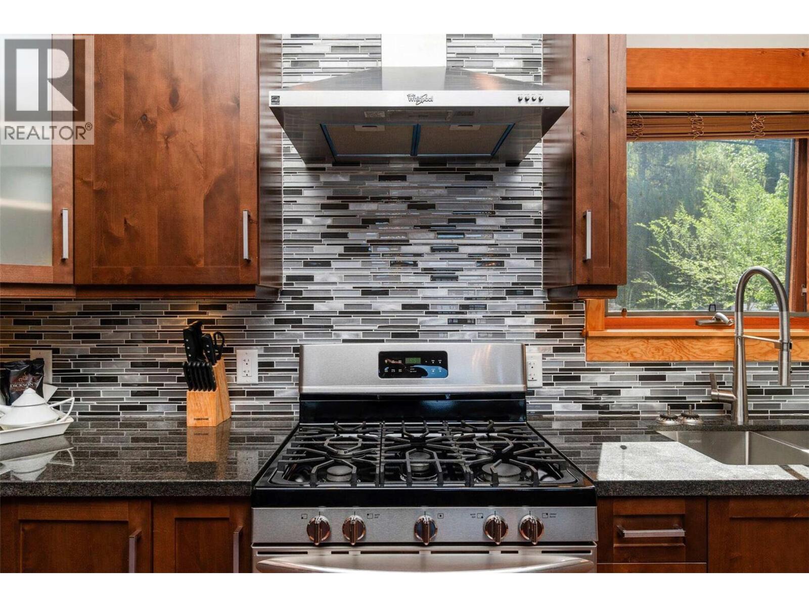 #1 2479 Eagle Bay Road - 13