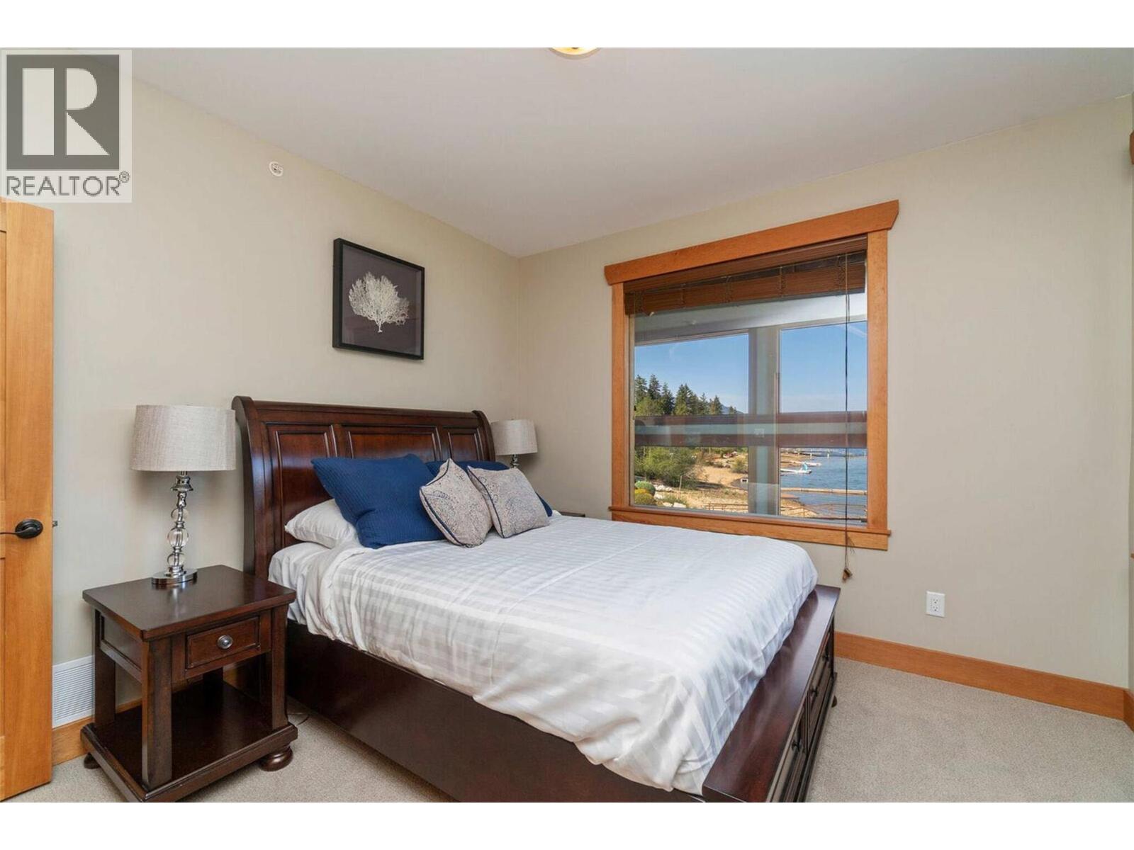 1 2479 Eagle Bay Road, Blind Bay