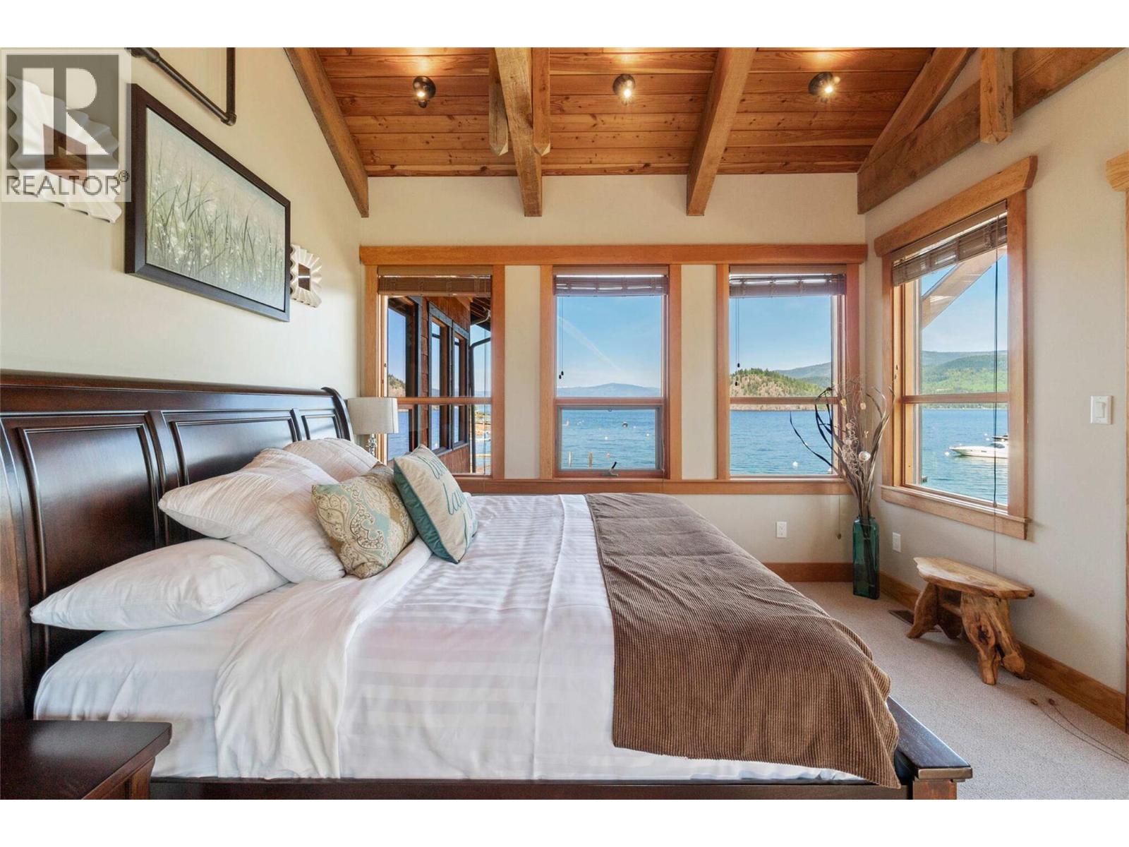 1 2479 Eagle Bay Road, Blind Bay