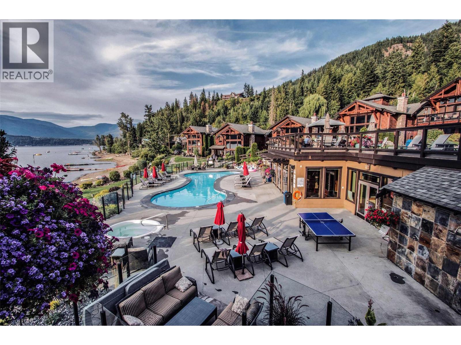 1 2479 Eagle Bay Road, Blind Bay