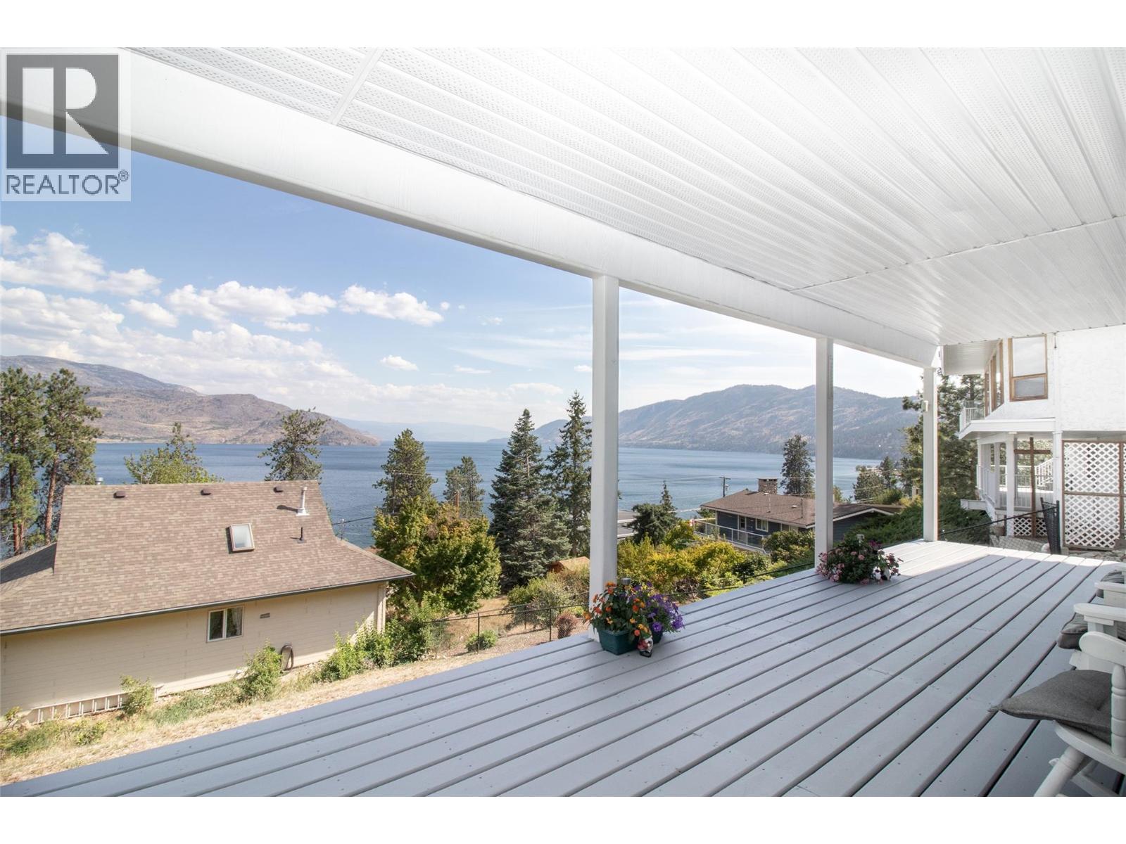  6335 Topham Place, Peachland