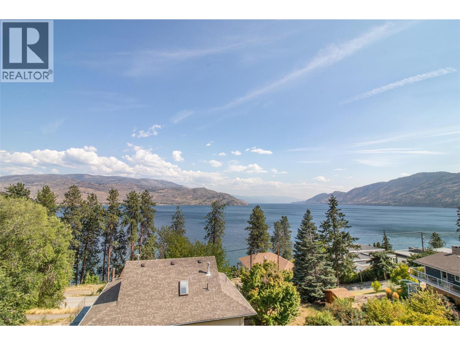  6335 Topham Place, Peachland