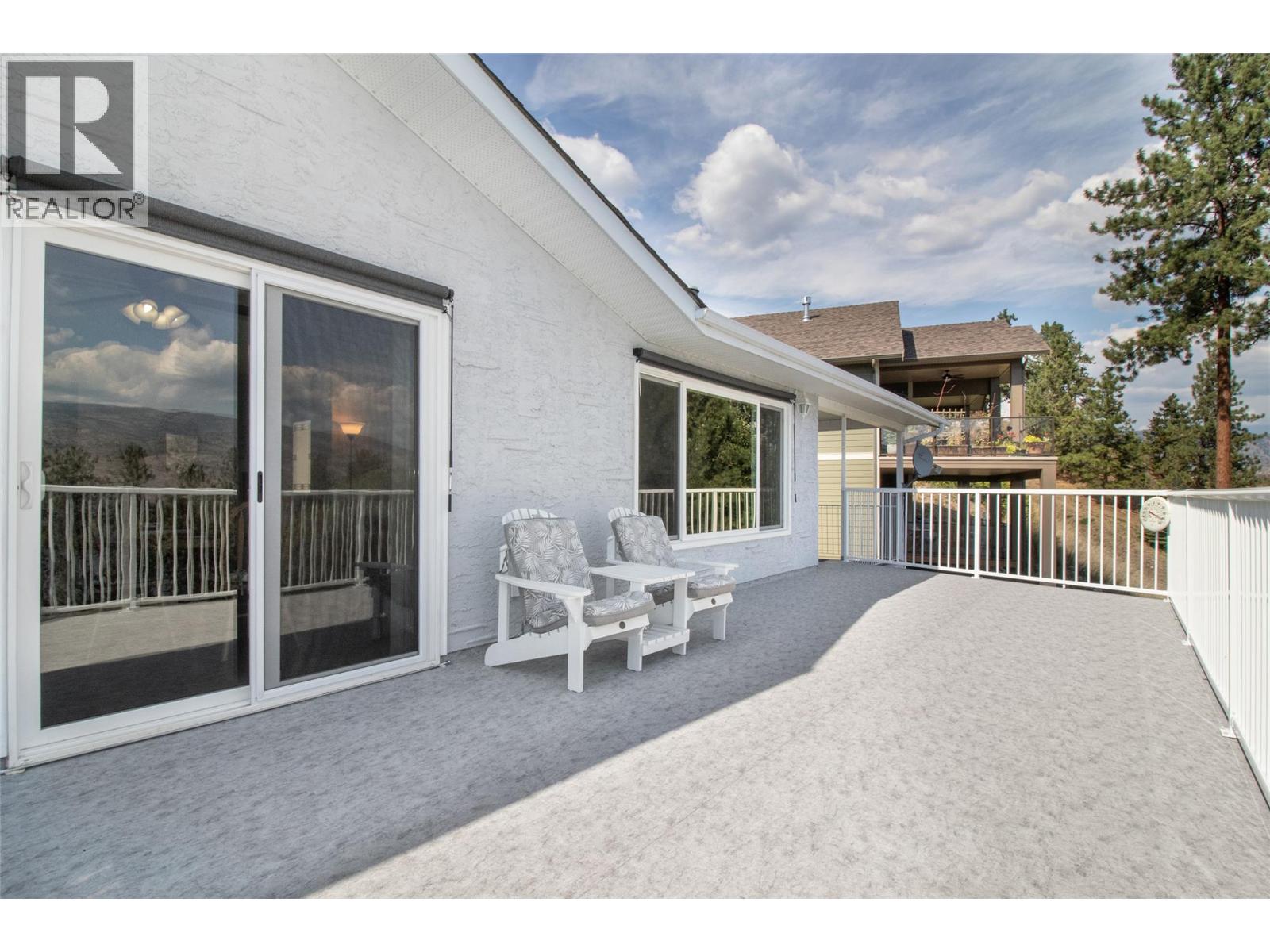  6335 Topham Place, Peachland