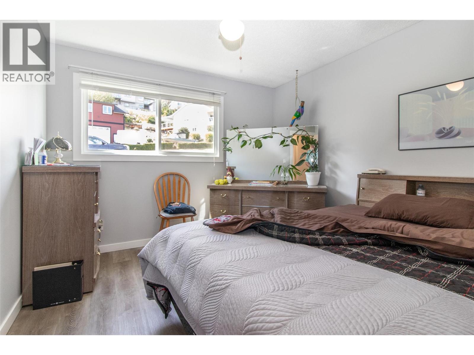  6335 Topham Place, Peachland