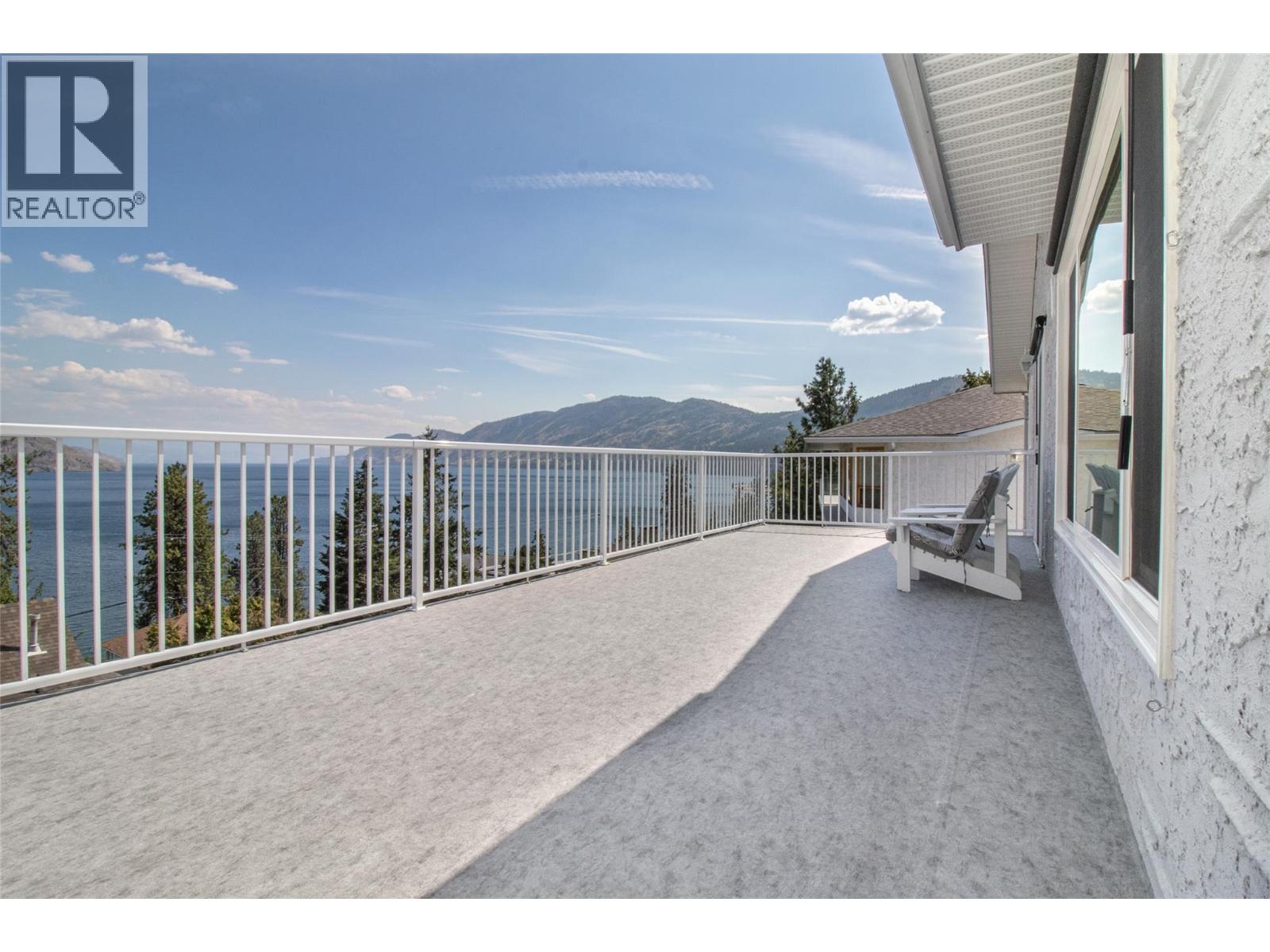  6335 Topham Place, Peachland