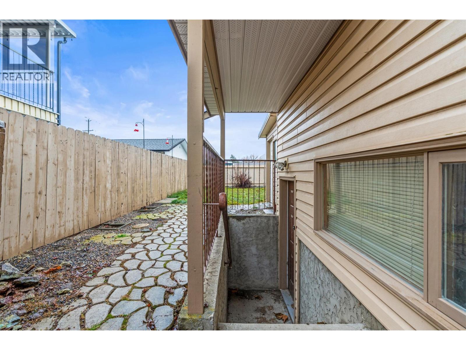  1413 12th Street, Vernon