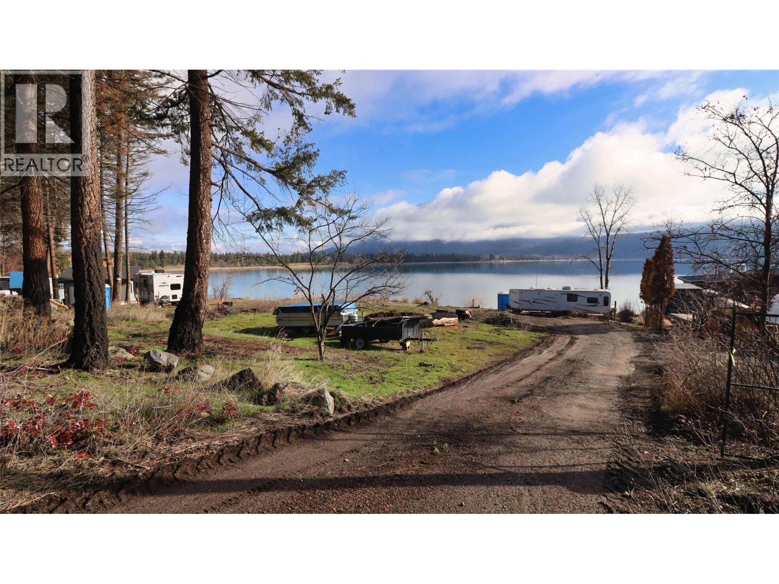  1387 Little Shuswap Lake Road, Chase