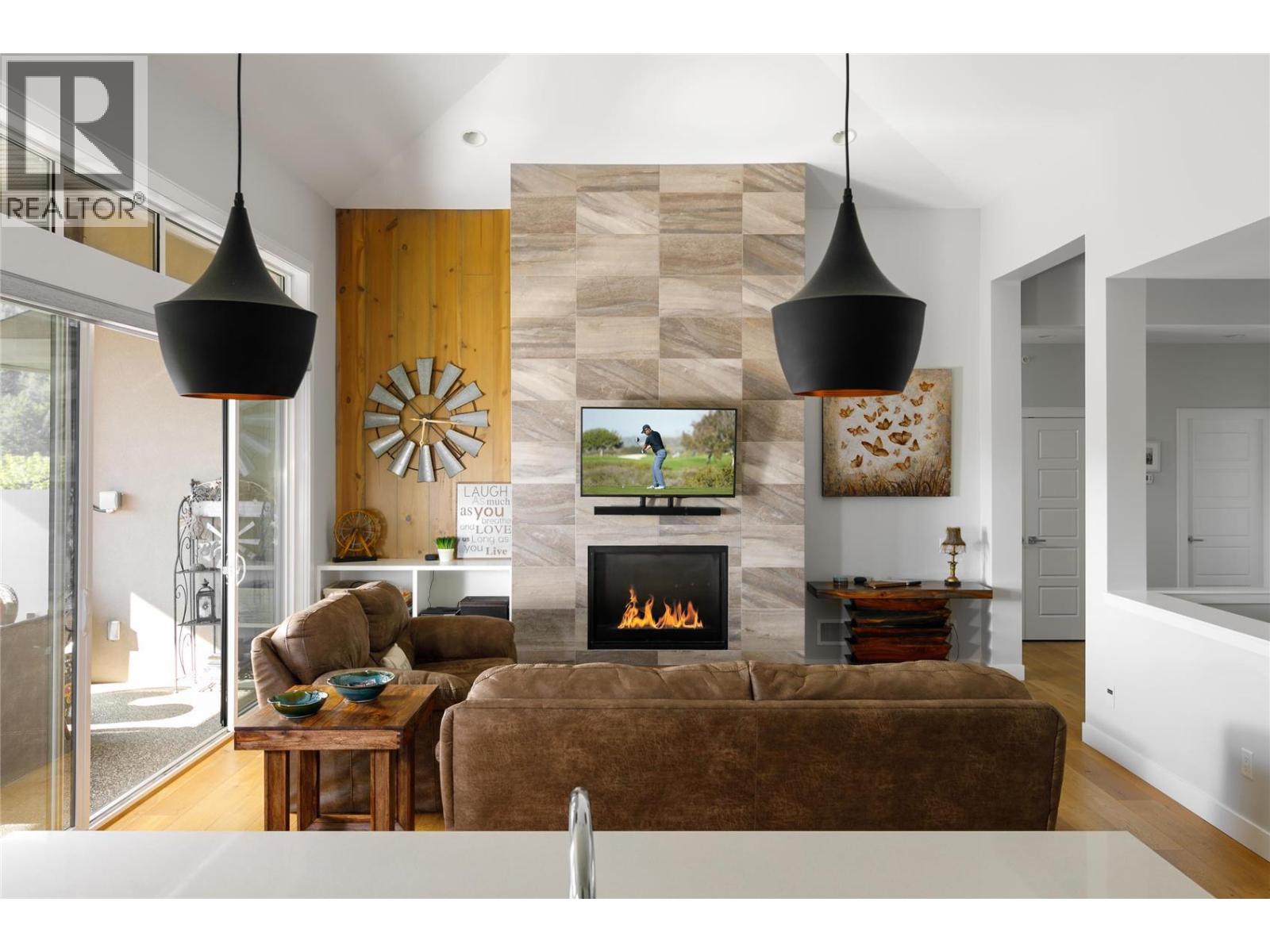  145 Whitetail Ridge, Vernon