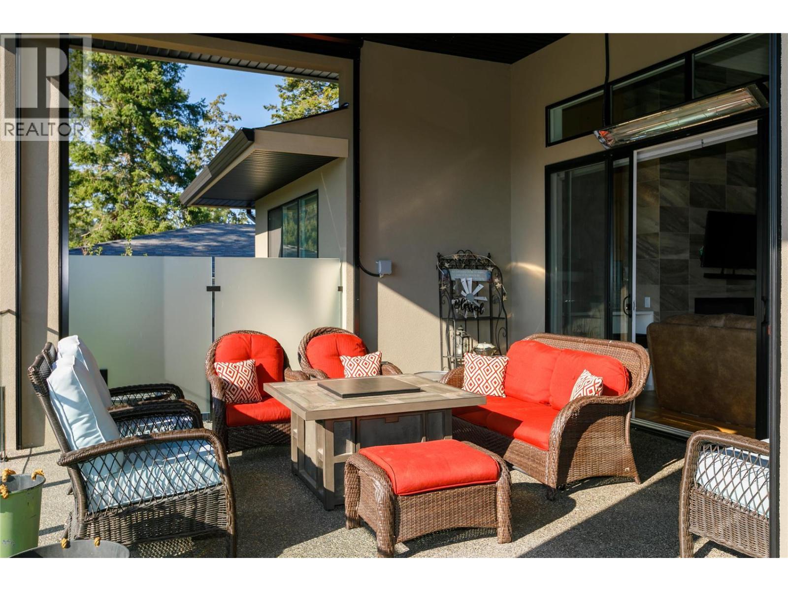  145 Whitetail Ridge, Vernon