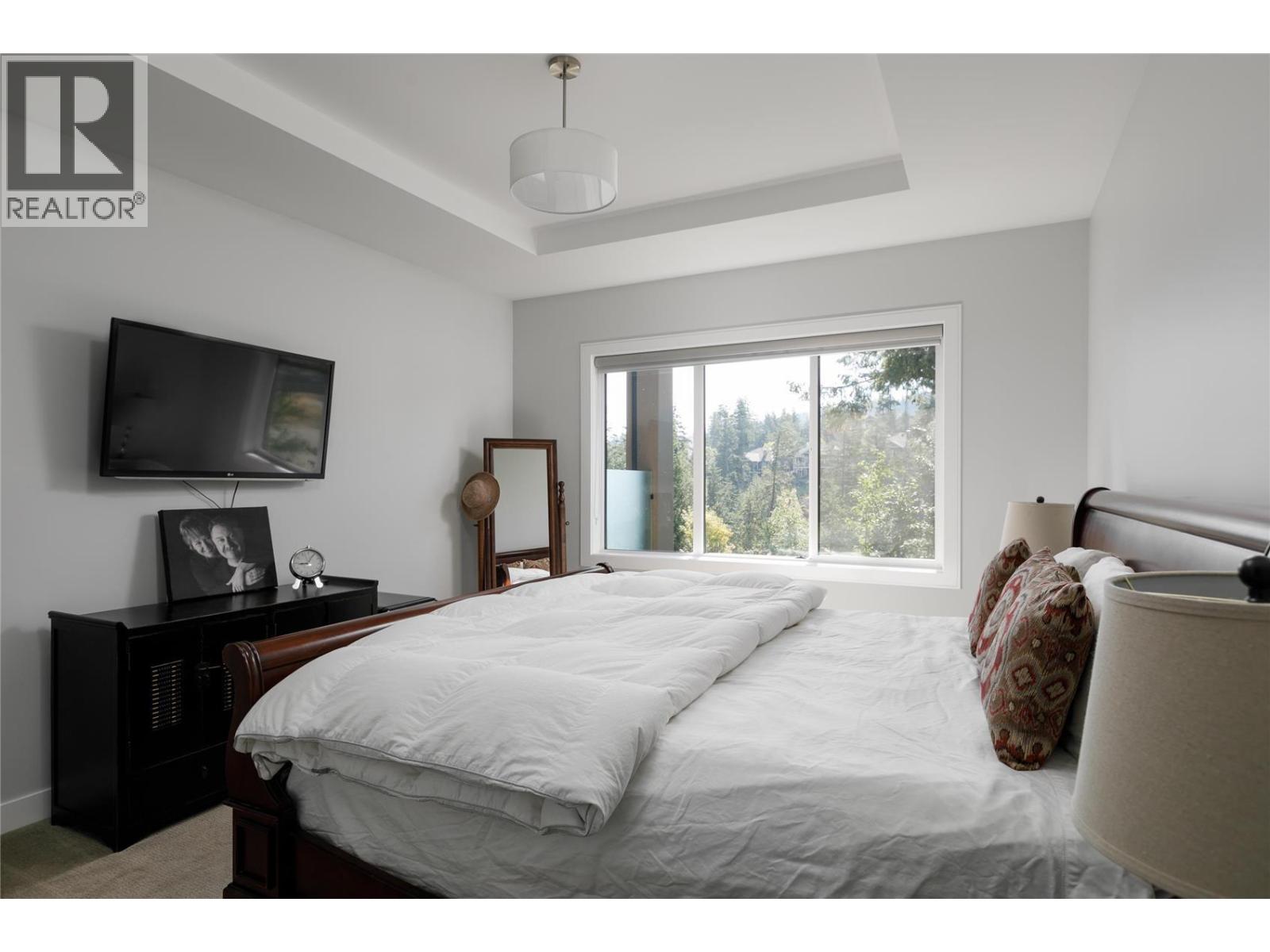  145 Whitetail Ridge, Vernon