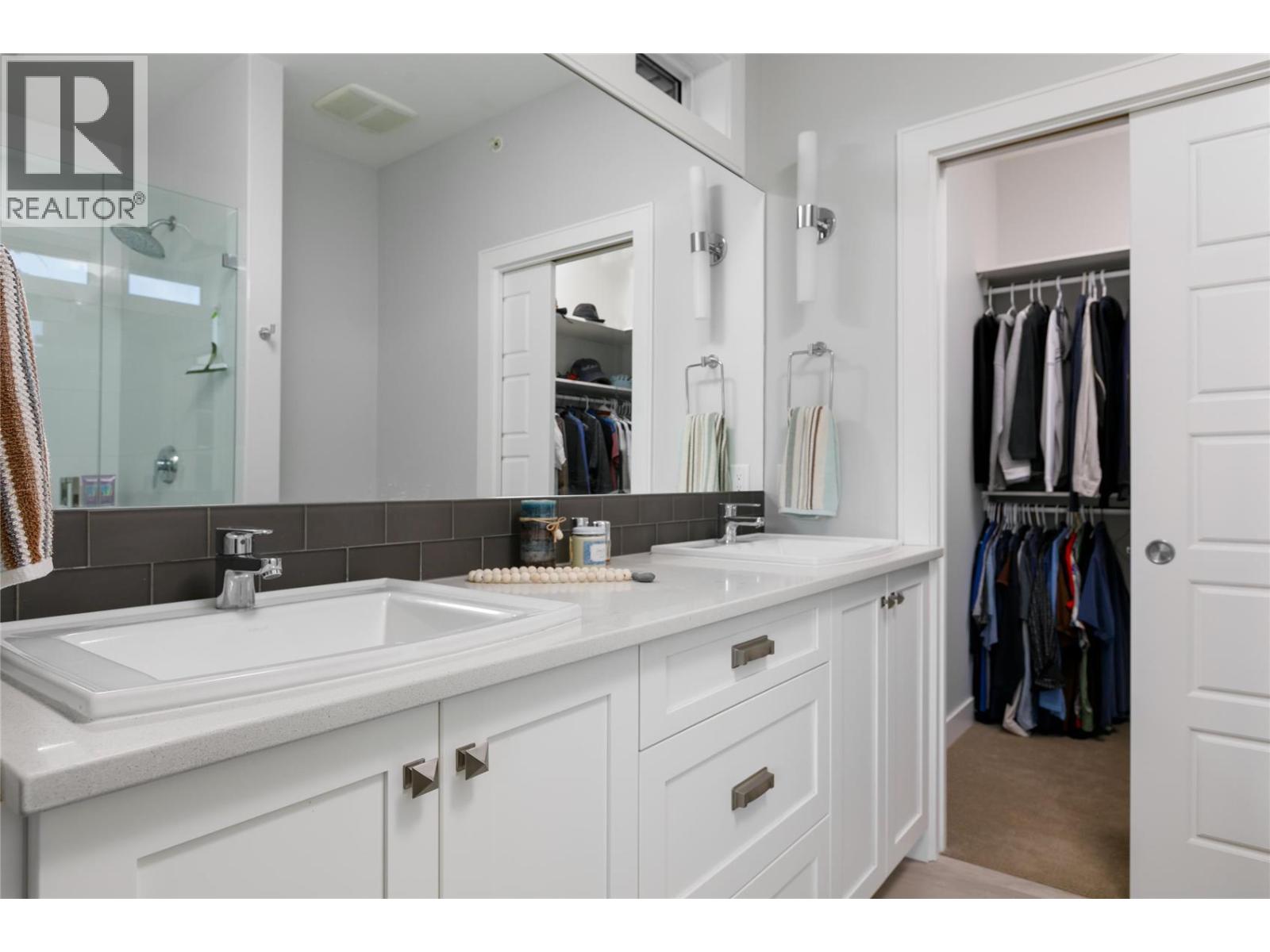  145 Whitetail Ridge, Vernon